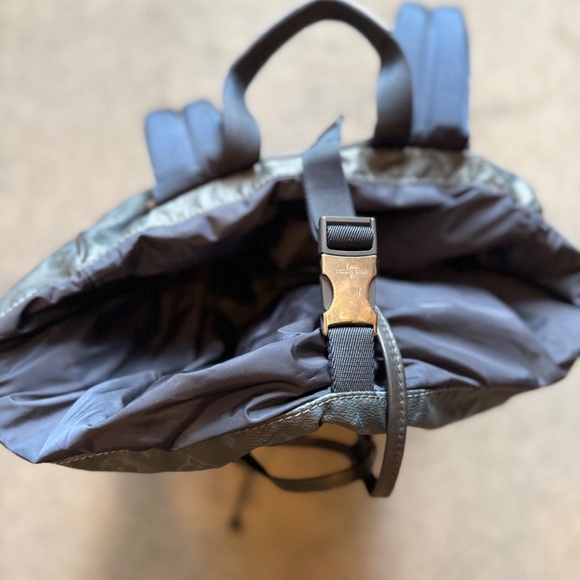 Louis Vuitton Overnight Backpack - Picture 5 of 11